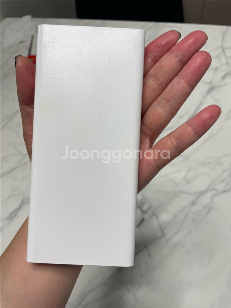 밸류엠 보조배터리 10000 / 정상작동--1
