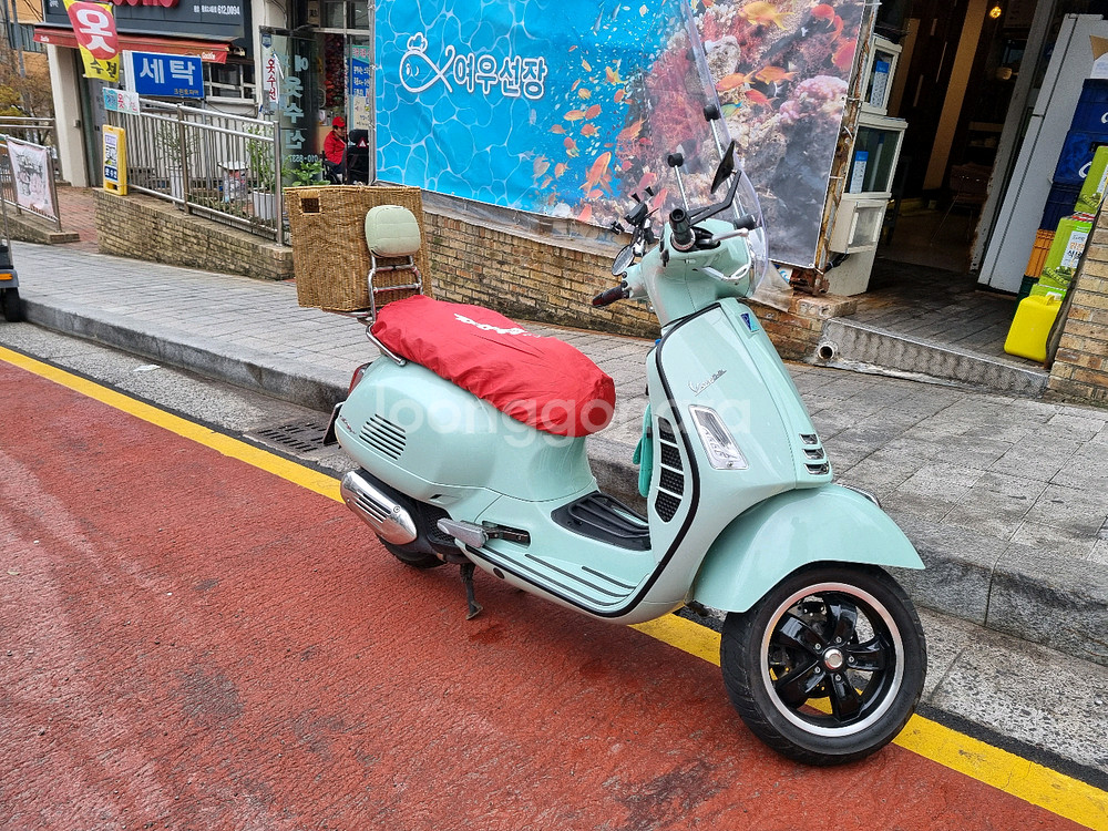 베스파 gts 125 판매합니다--4