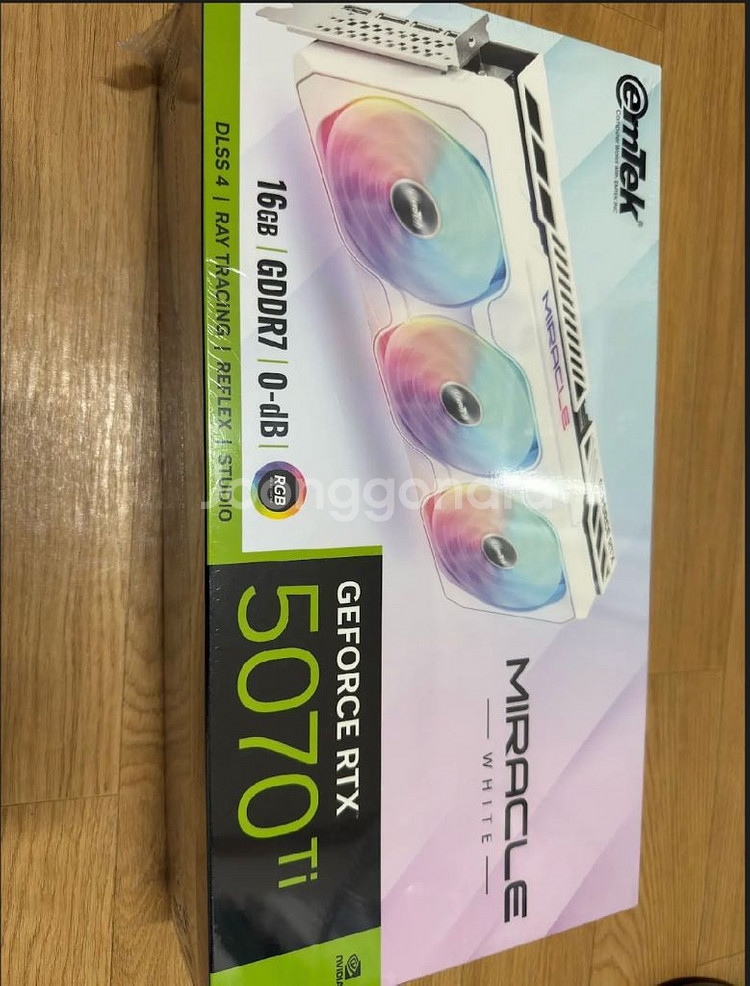 이엠텍 지포스 RTX 5070 Ti 미개봉--0