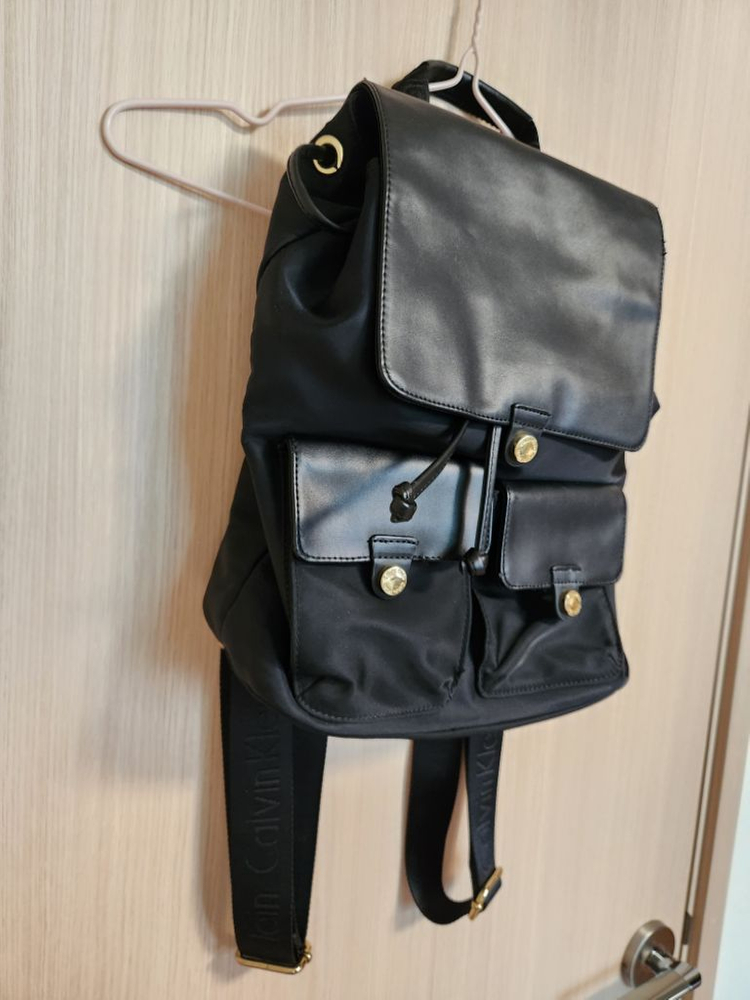 캘빈클라인 여자백팩 등에 매는가방 이미지