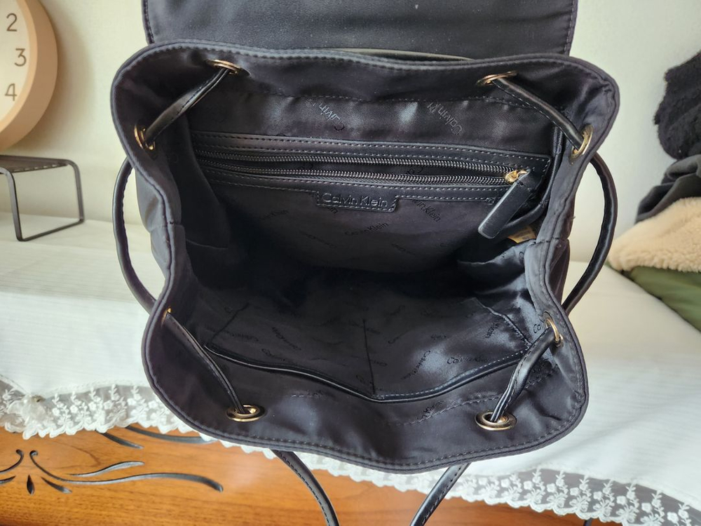 캘빈클라인 여자백팩 등에 매는가방 이미지
