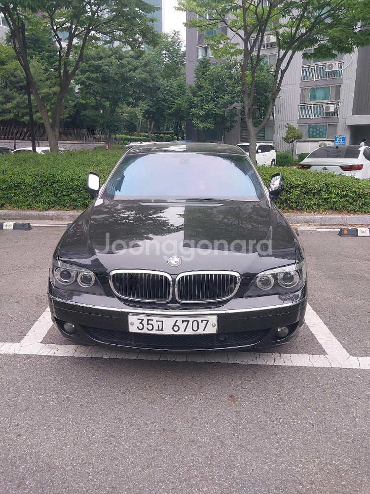 BMW740LI--0