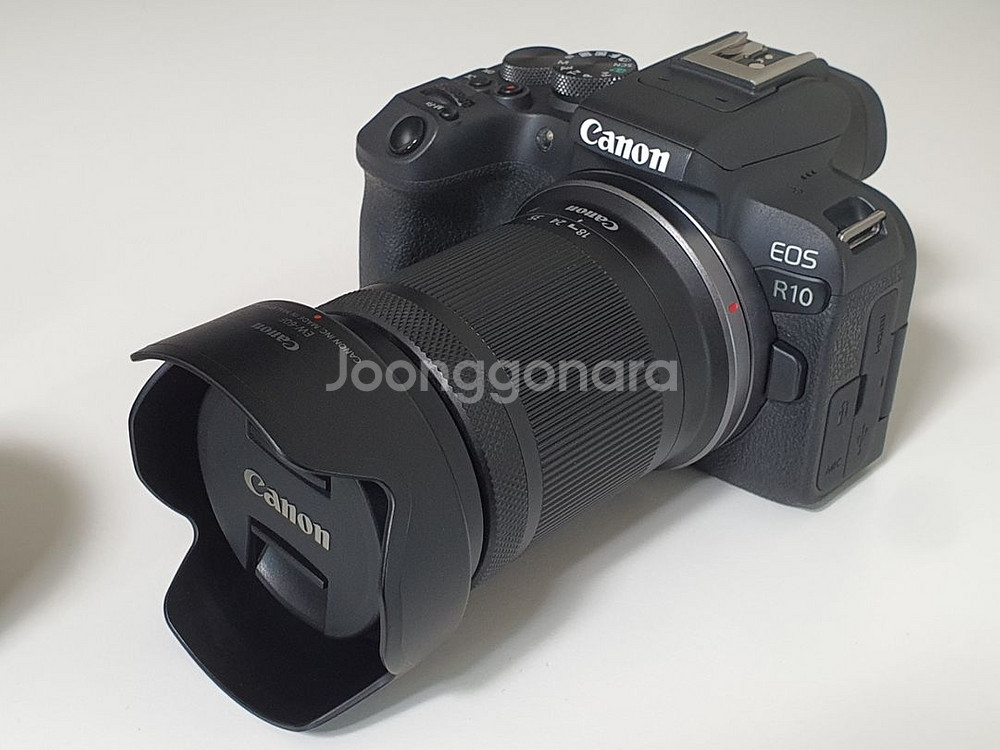캐논 EOS R10, 18-150--0