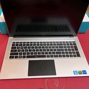 고사양 게이밍 노트북 AERO17 xe5 mini