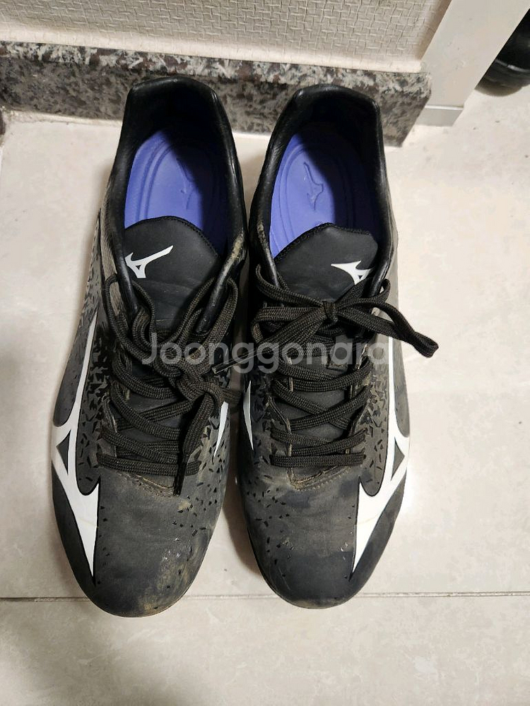 남자 검정축구화 풋살화 275--1