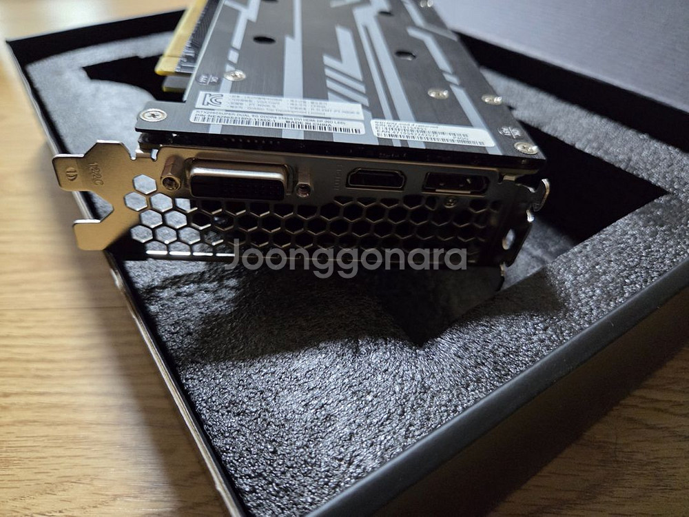 이엠텍 RTX 2060 SUPER--2
