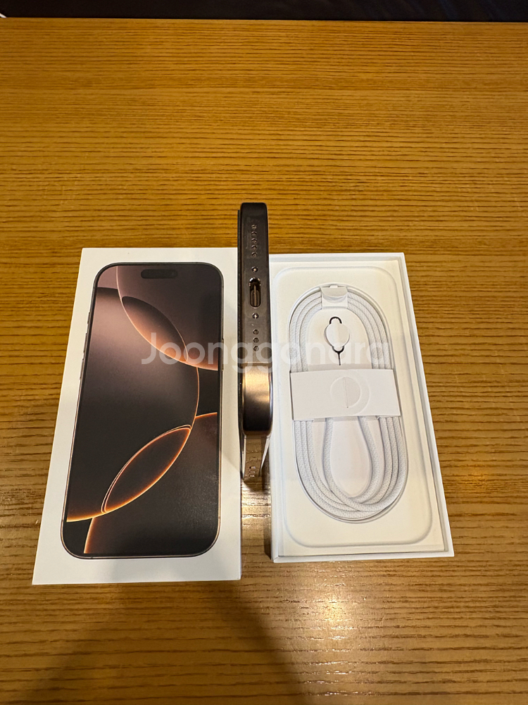 아이폰16프로 128G 데저트 S급--7