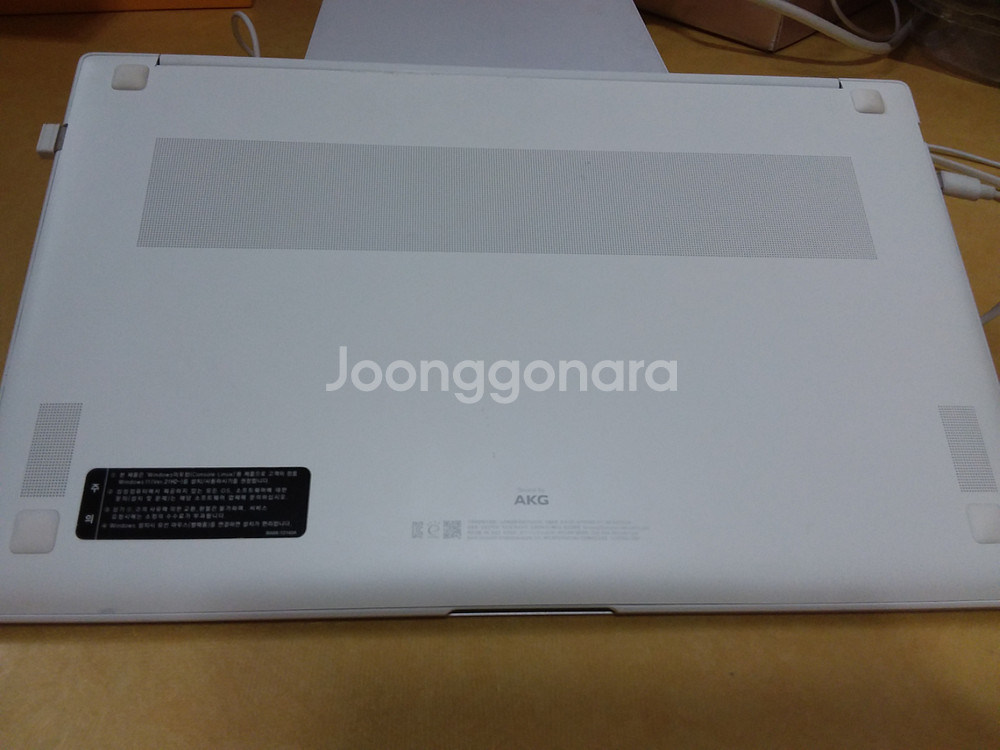 갤럭시북2프로NT950XEW-A51AS i5-1240--6