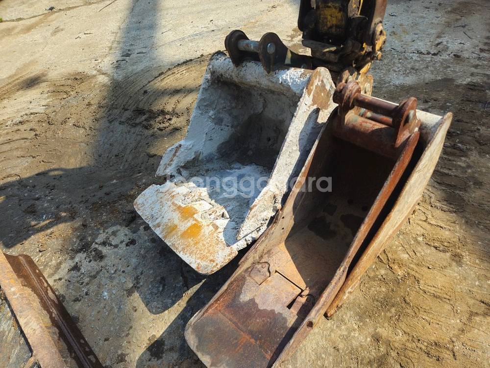 얀마 VIO23 2020년 코끼리집게장착 굴삭기매매--6