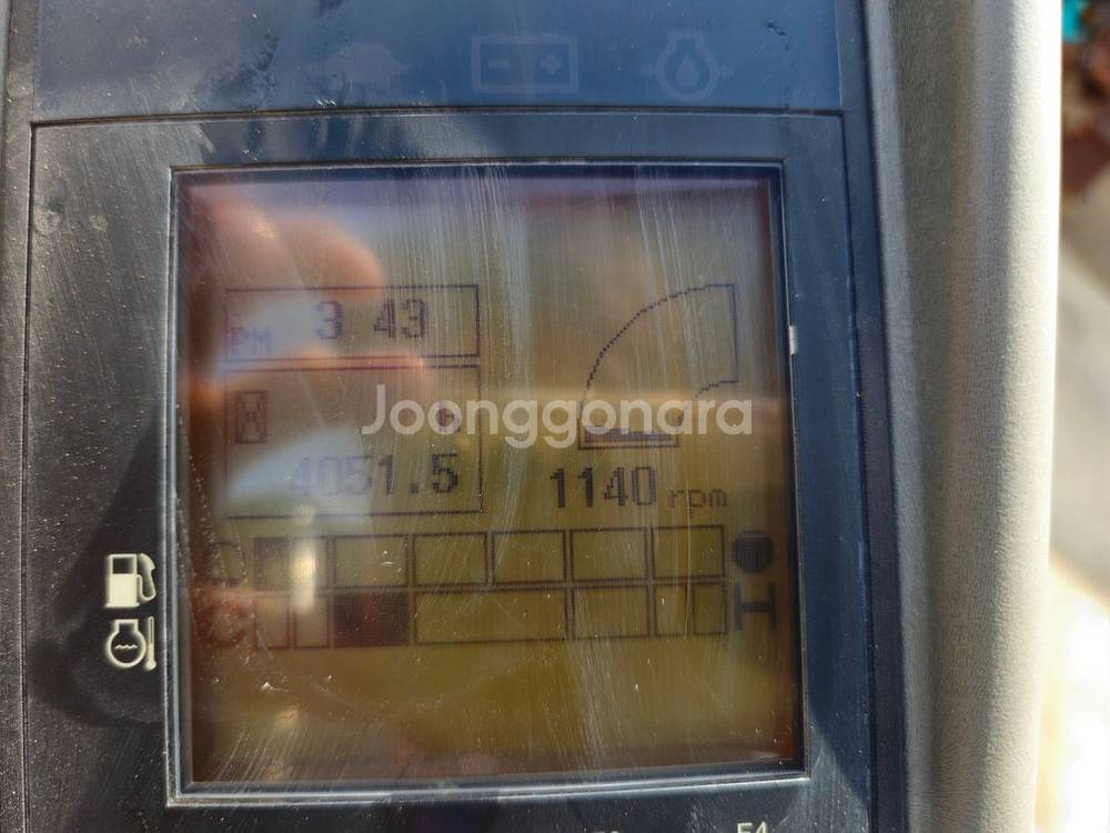 얀마 VIO23 2020년 코끼리집게장착 굴삭기매매--8