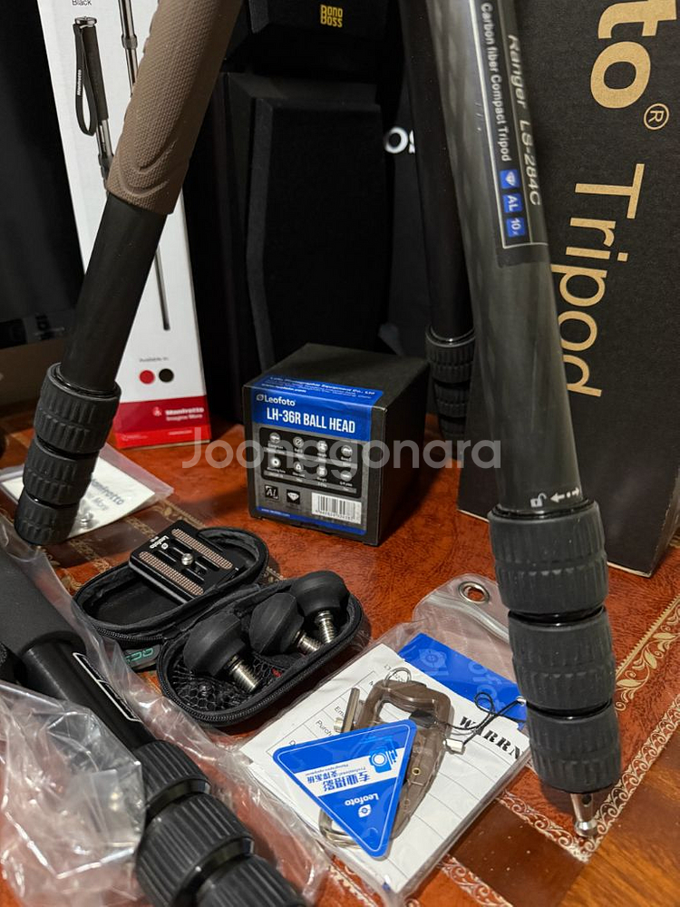 레오포토LS284-C 카본삼각대 + LH-36R 볼헤드--1