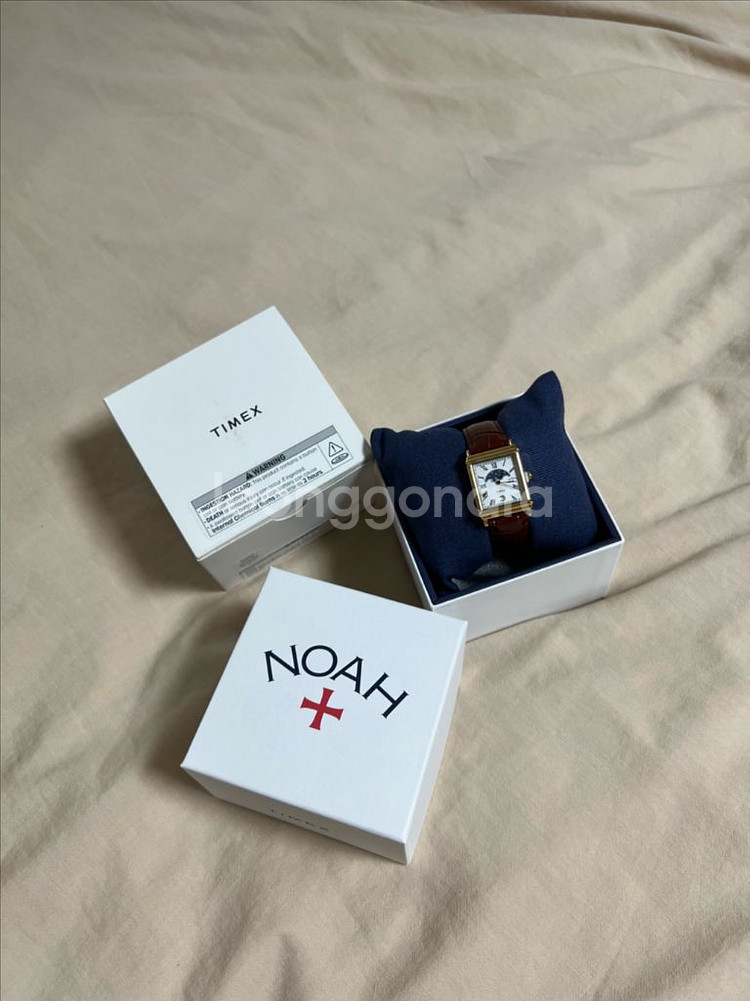 타이맥스 x 노아 문 페이즈 워치 브라운 골드--1