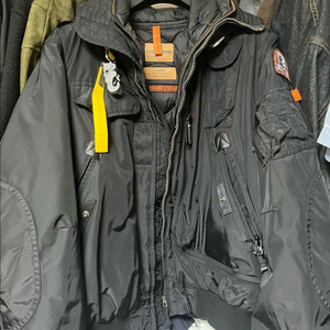 파라점퍼스 고비 23FW XL