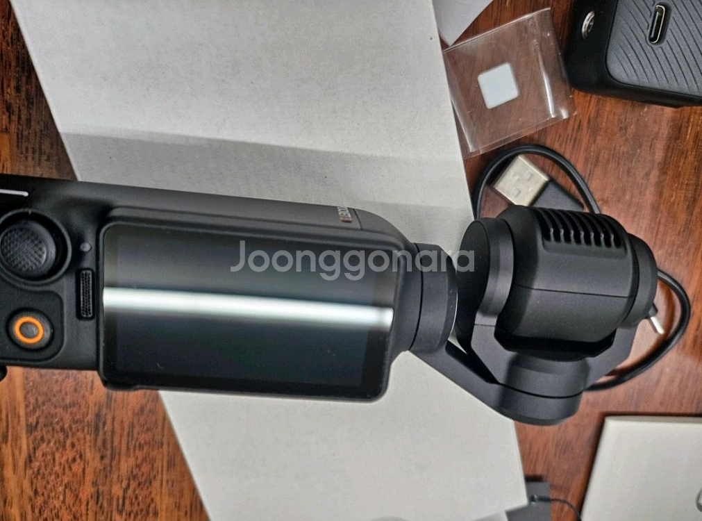 DJI Osmo Pocket 3 Creator comb--4