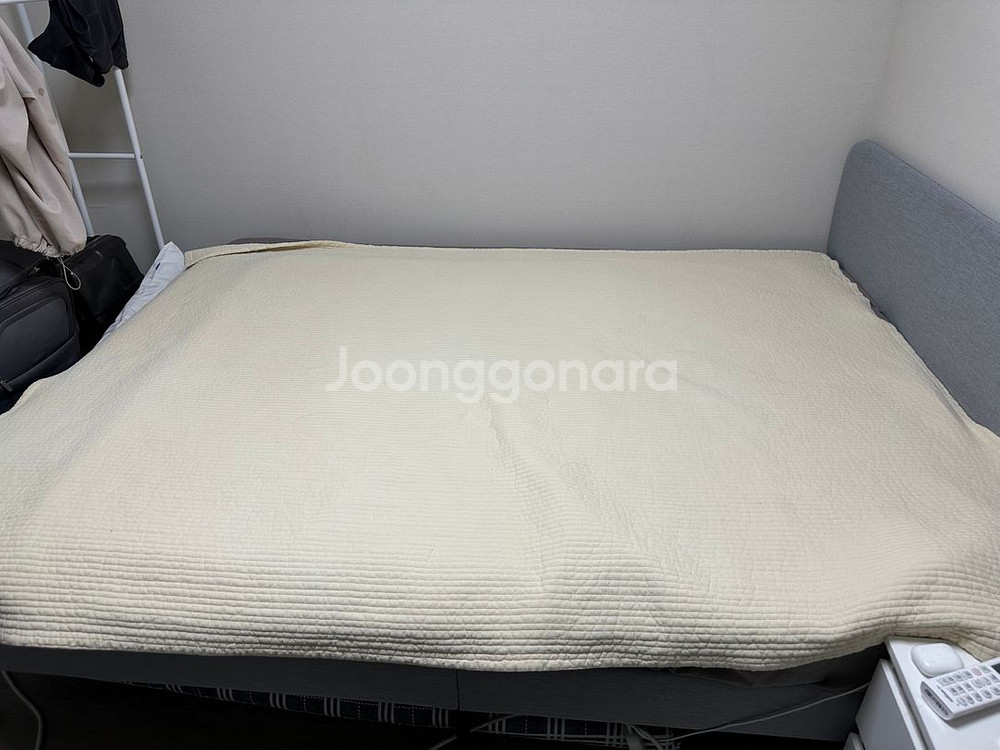 게스트하우스 깨끗한 침대 판매합니다.(실사용 3개월)--2
