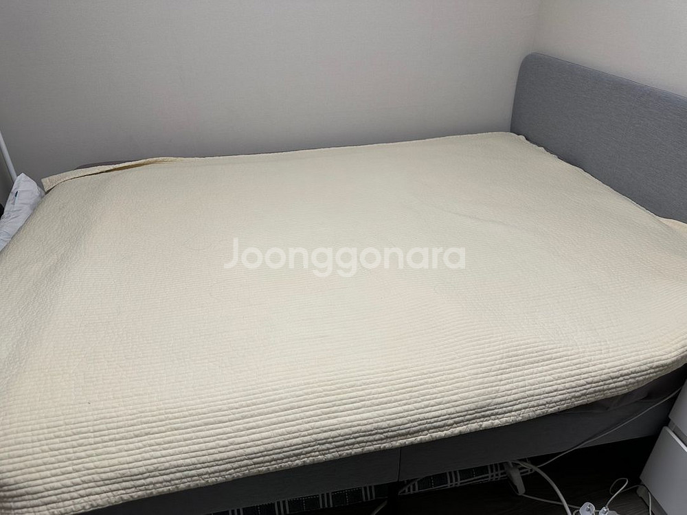 게스트하우스 깨끗한 침대 판매합니다.(실사용 3개월)--3