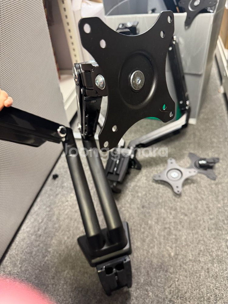 사용감 있는 카멜마운트 듀얼 모니터암 BMA-2D--4