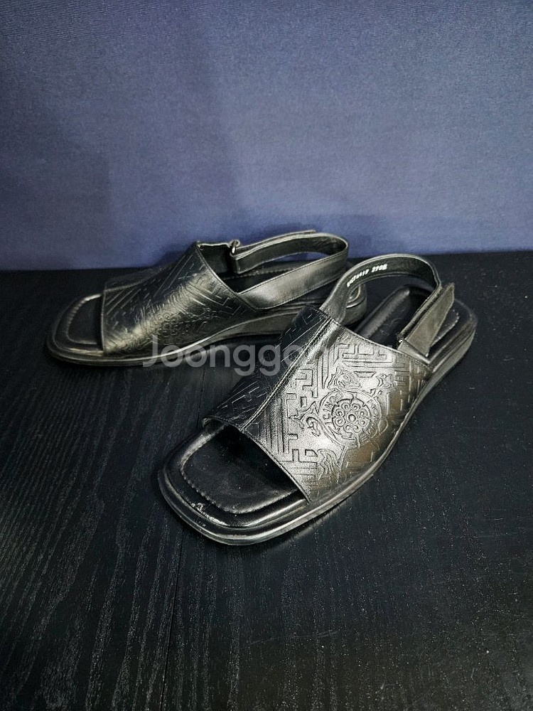 ICINOO HOMME 문양 블랙 남성 270 가죽샌들--1