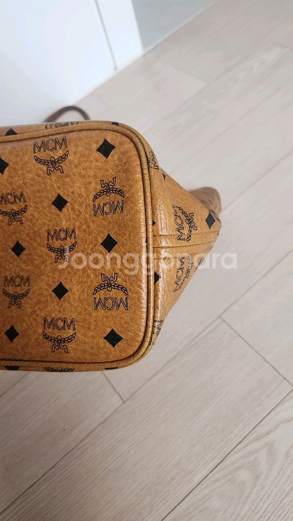 MCM 비세토스 숄더백 정품 키링포함--8