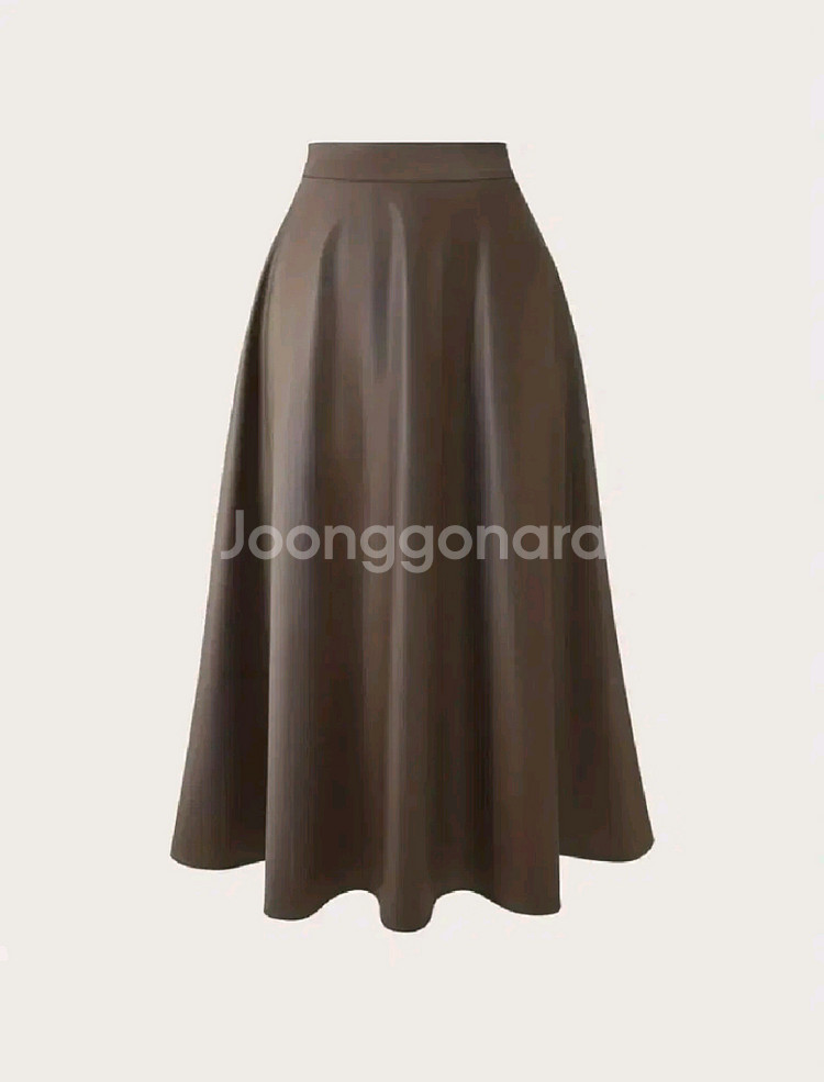 [새상품] 인조가죽 플레어 롱스커트--0