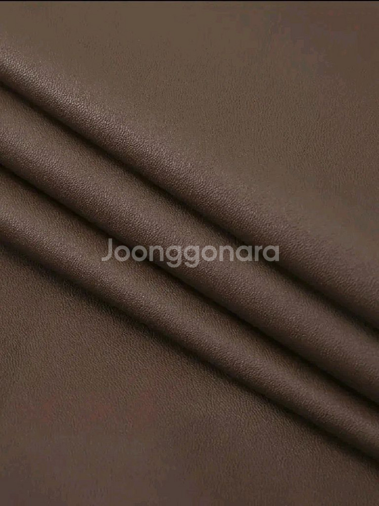 [새상품] 인조가죽 플레어 롱스커트--4