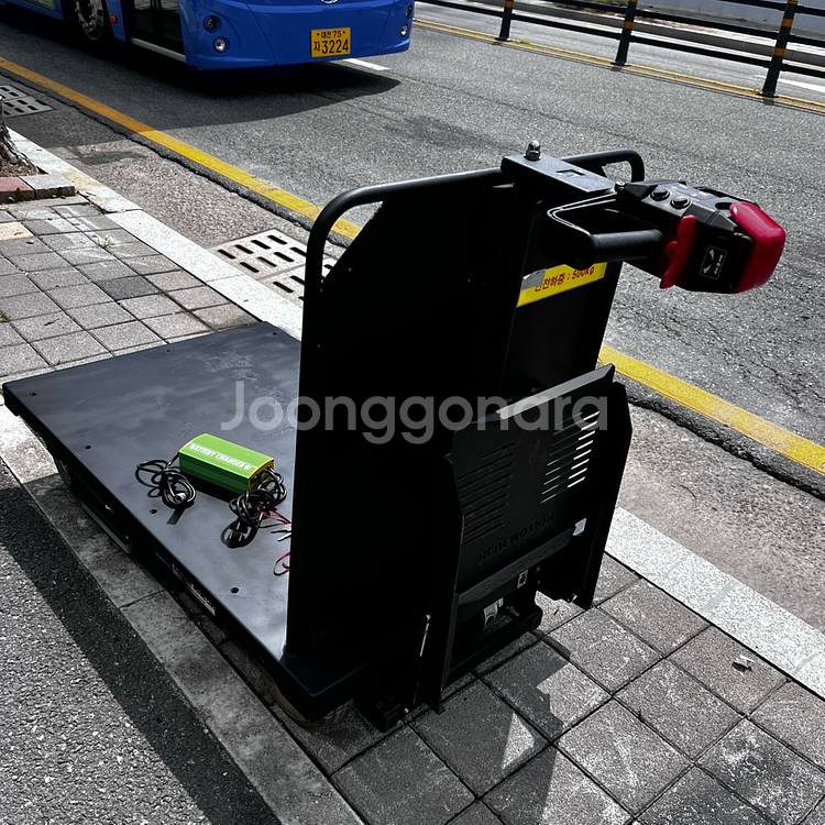 블루모션 탑승형 전동카트 전동운반카트 500kg 인하~--1