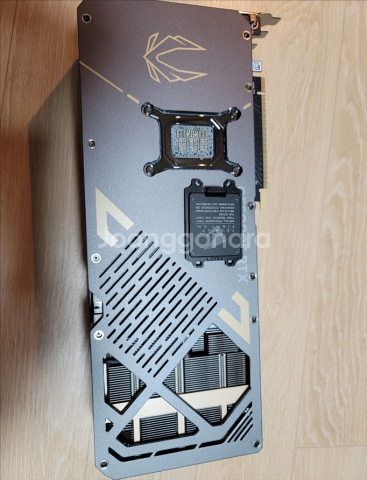 조텍 zotac rtx 5080 솔리드 non oc--4