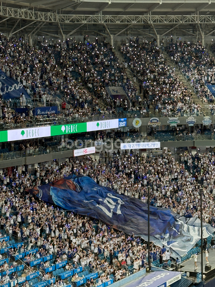 7/6일 (일)삼성 vs LG 외야지정석 단석 정가양도--0
