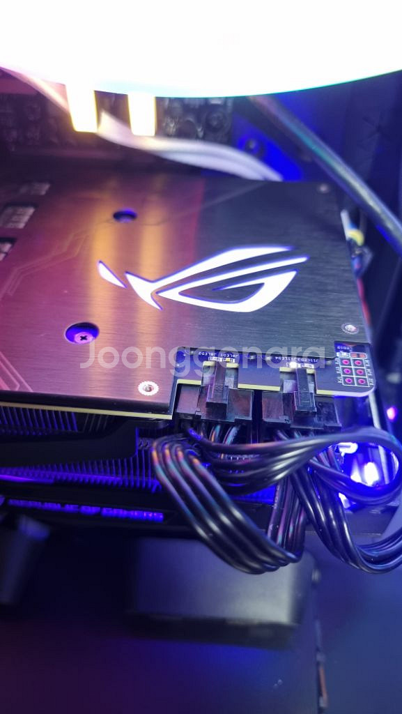 ASUS ROG 그래픽카드 RTX2070 SUPER--5