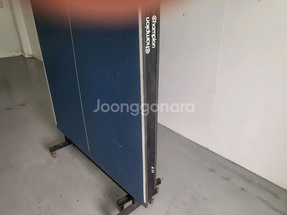 탁구대 중고입니다 네트만 없어요--0