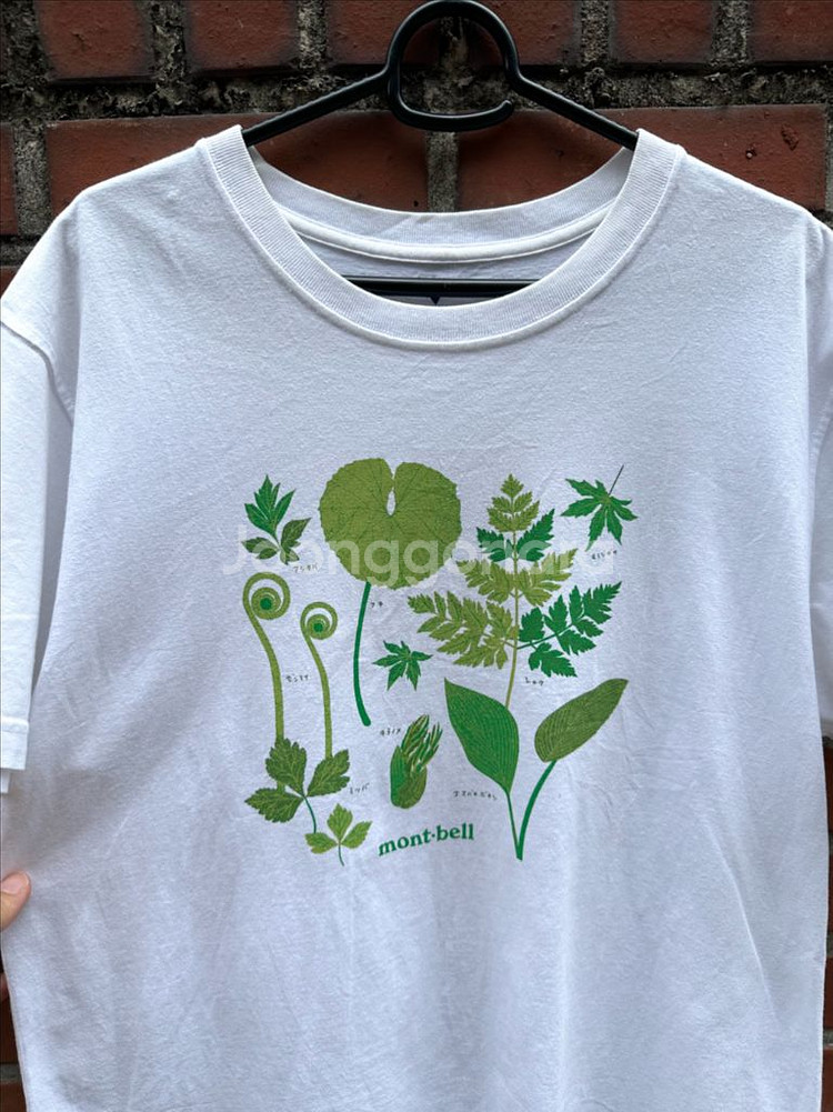 몽벨 프린팅 반팔 티셔츠--7