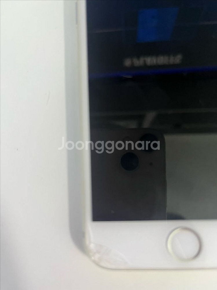 아이폰8 화이트 64g--3