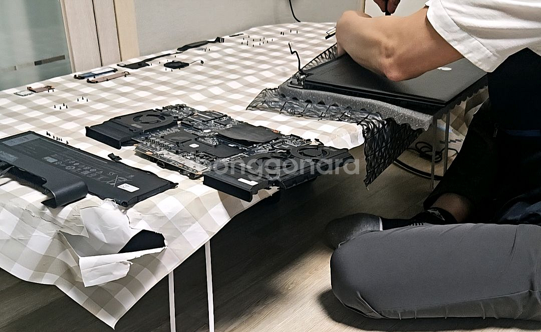 에일리언웨어 M16 R1 RTX4090 노트북 팝니다--5