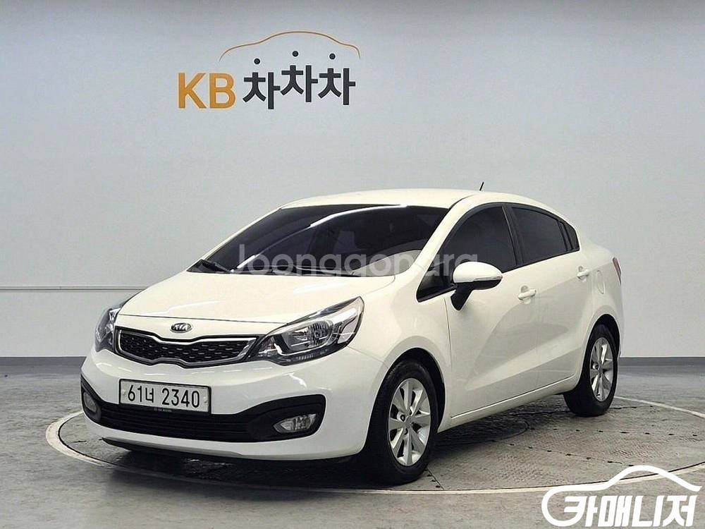 [기아]올뉴프라이드 4DR 1.6GDI 럭셔리 (5인승--7