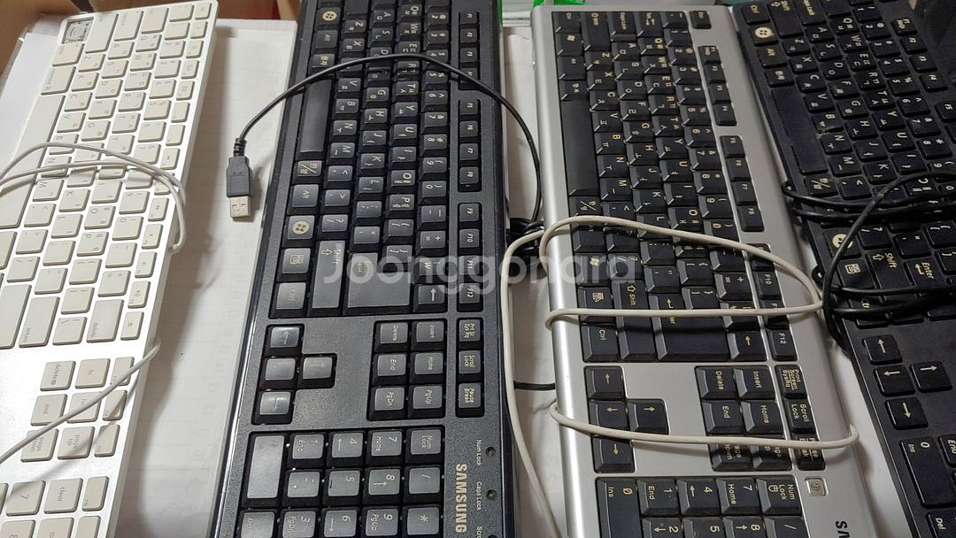 부품용 키보드 11종 팝니다.(로지텍,삼성 유선,무선)--8