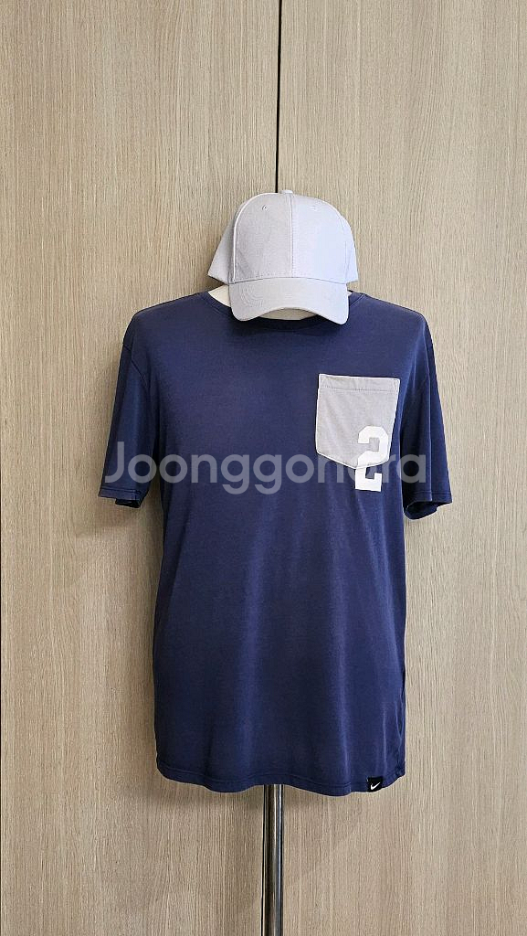 (한정판)나이키카이리어빙티셔츠M+대두볼캡--0