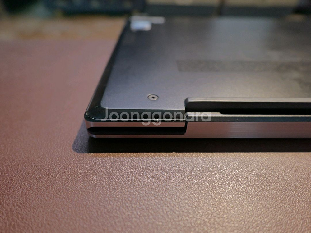 레노버 씽크패드 z13 6850u 6800 판매합니다--9