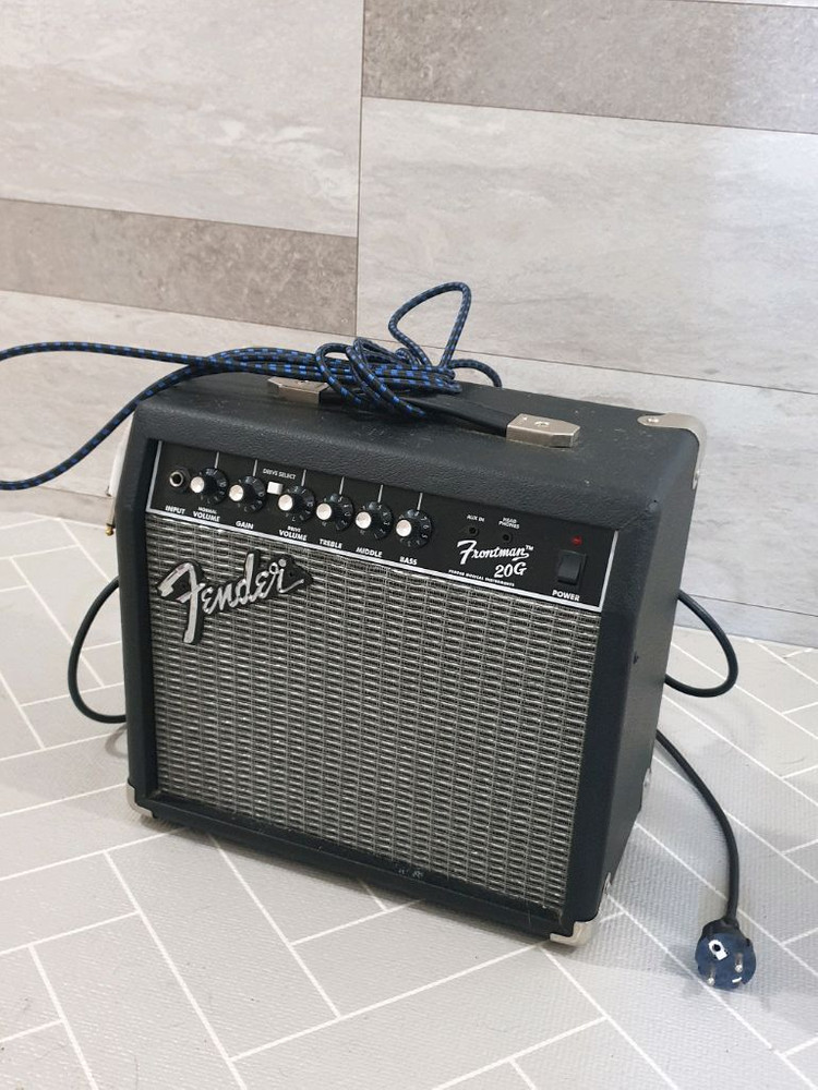 Ibanez 아이바네즈 일렉기타, Fender 앰프 이미지