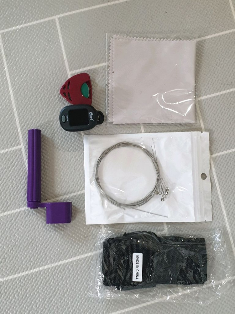 Ibanez 아이바네즈 일렉기타, Fender 앰프 이미지