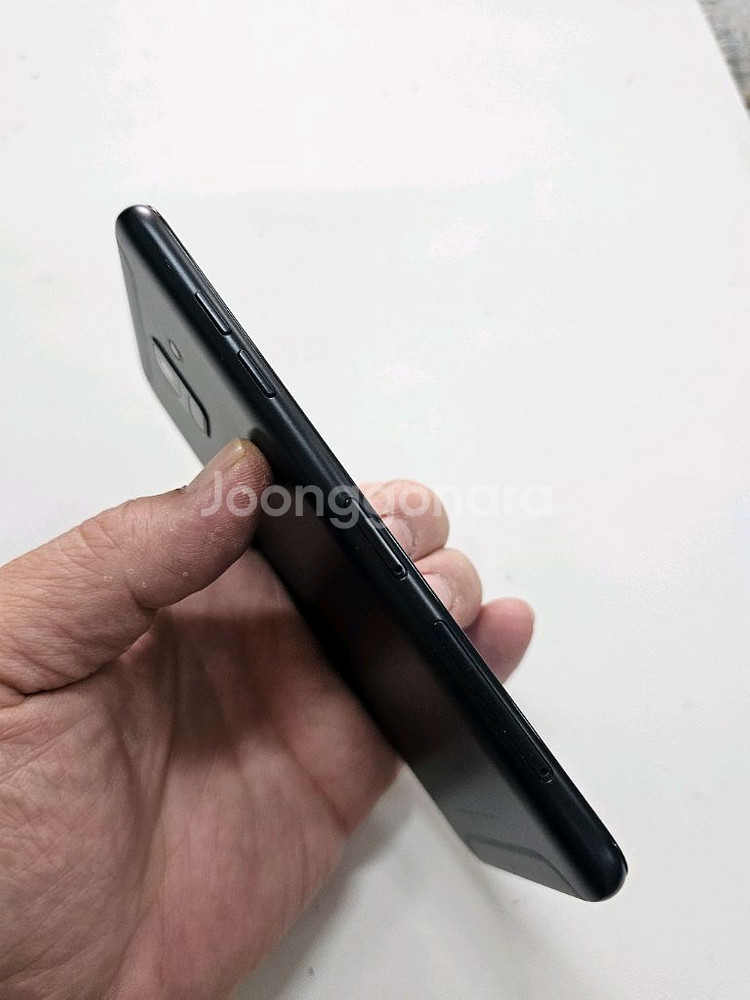 갤럭시 A600 블랙 정상공기기--4