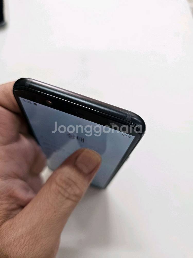 갤럭시 A600 블랙 정상공기기--6