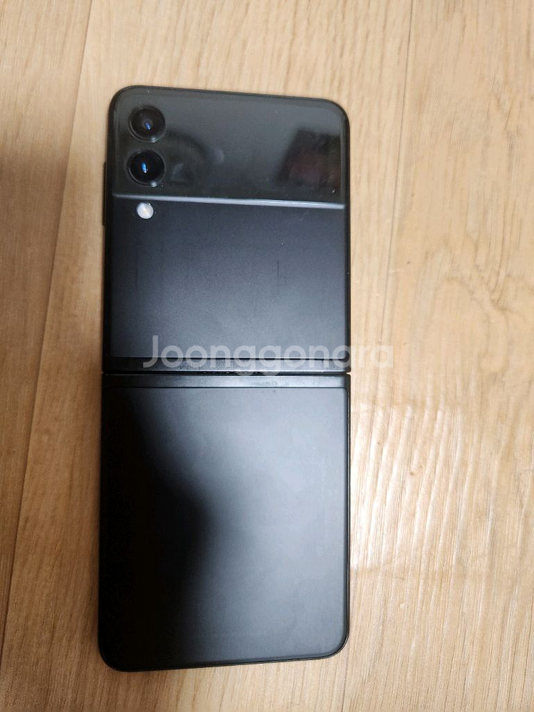 갤럭시 Z Flip3 5G 블랙--1