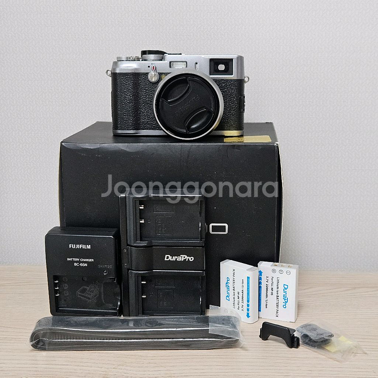 후지필름 파인픽스 X100 컴팩트 카메라--0