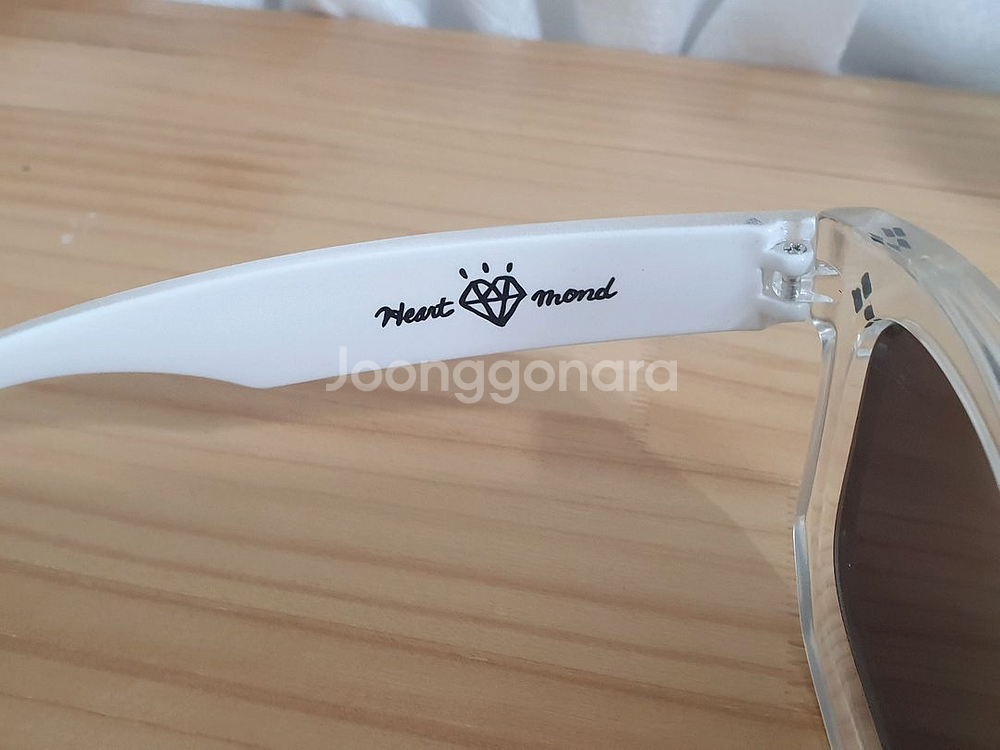 레어 선글라스--2