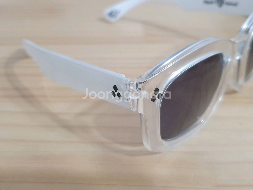 레어 선글라스--1