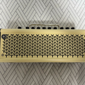 YAMAHA THR10II