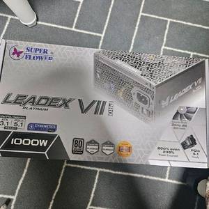 슈퍼플라워 sf1000f14xp 화이트