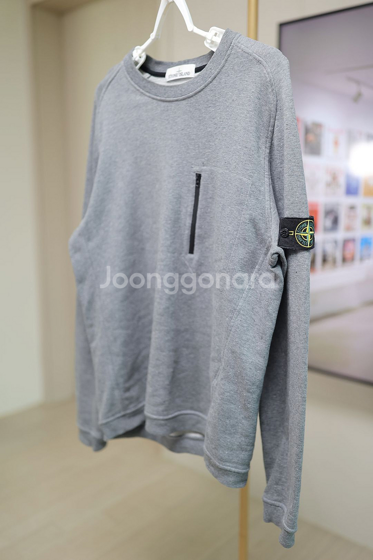 스톤아일랜드 정품 와펜 맨투맨 (L) 그레이--0
