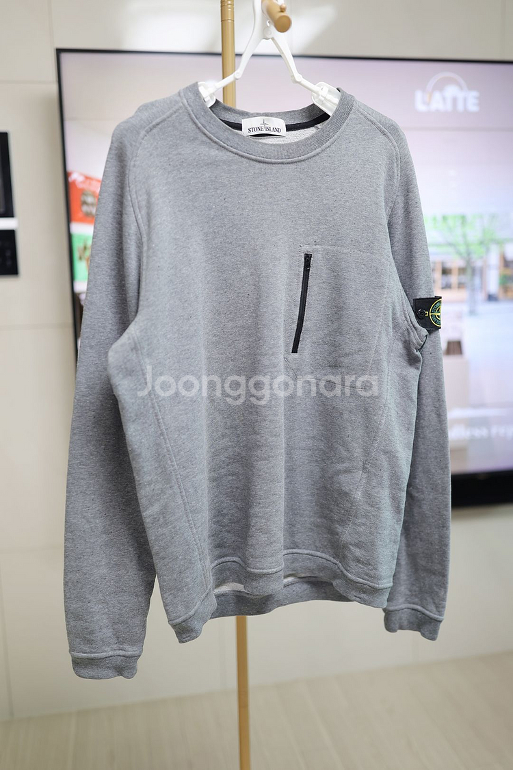 스톤아일랜드 정품 와펜 맨투맨 (L) 그레이--1