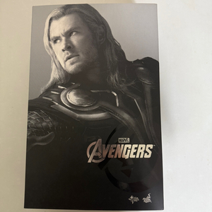 핫토이 어벤져스1 토르팝니다.